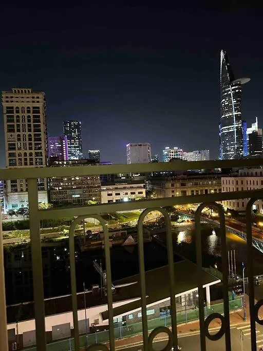 New Saigon Royal Luxury Condo 4Pax Best City View Ho Chi Minh City Apartment