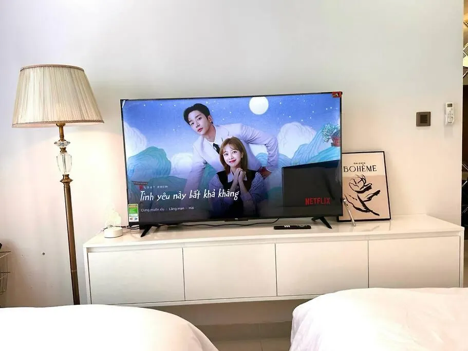 New Saigon Royal Luxury Condo 4Pax Best City View Ho Chi Minh City