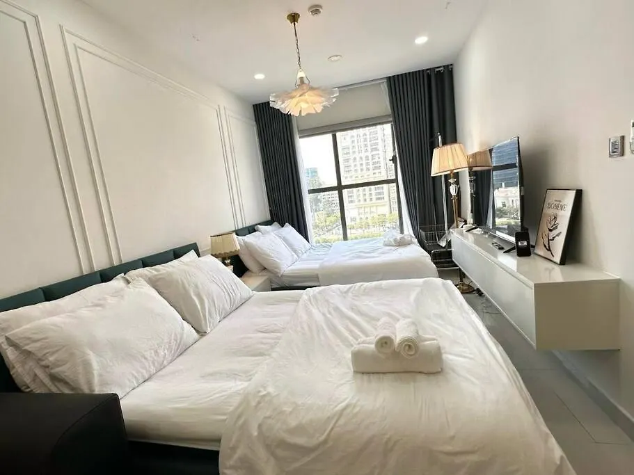 Apartment New Saigon Royal Luxury Condo 4Pax Best City View Ho Chi Minh City