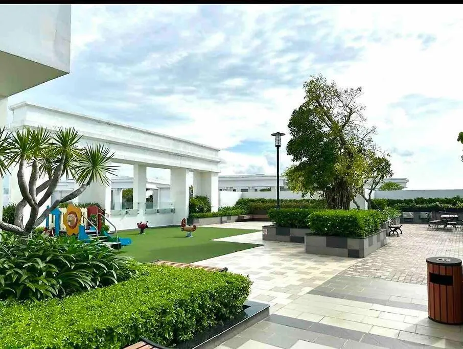 New Saigon Royal Luxury Condo 4Pax Best City View Ho Chi Minh City